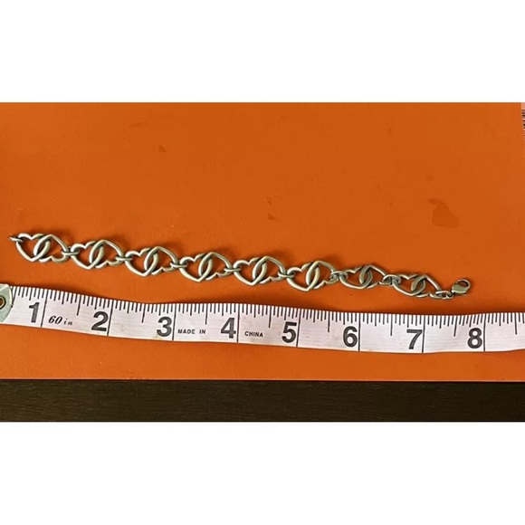James Avery Retired Sterling Silver Heart To Heart Bracelet - Picture 4 of 4
